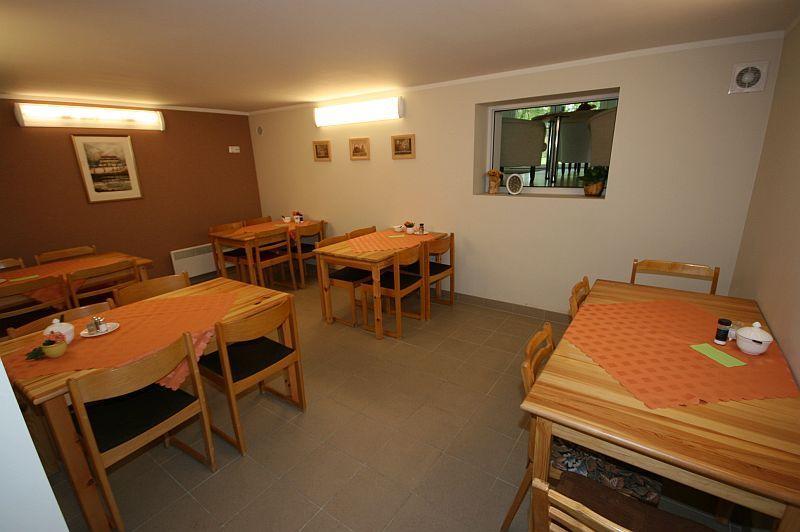 Hotell Sonajala Kärdla Exteriör bild