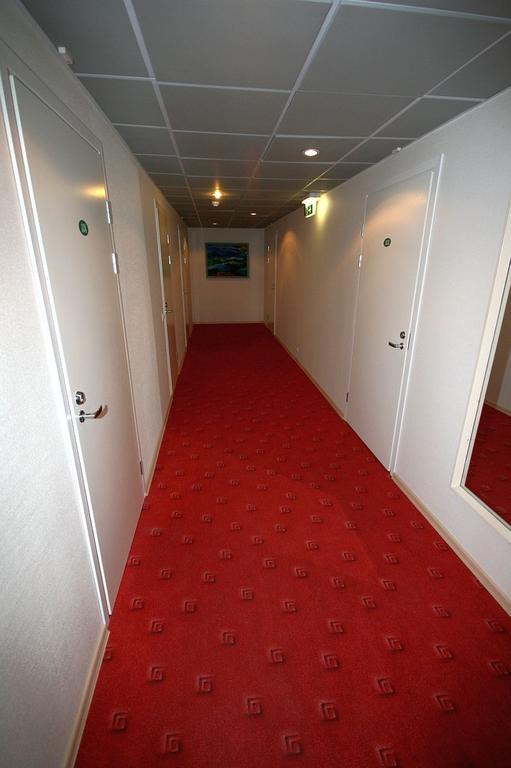 Hotell Sonajala Kärdla Exteriör bild